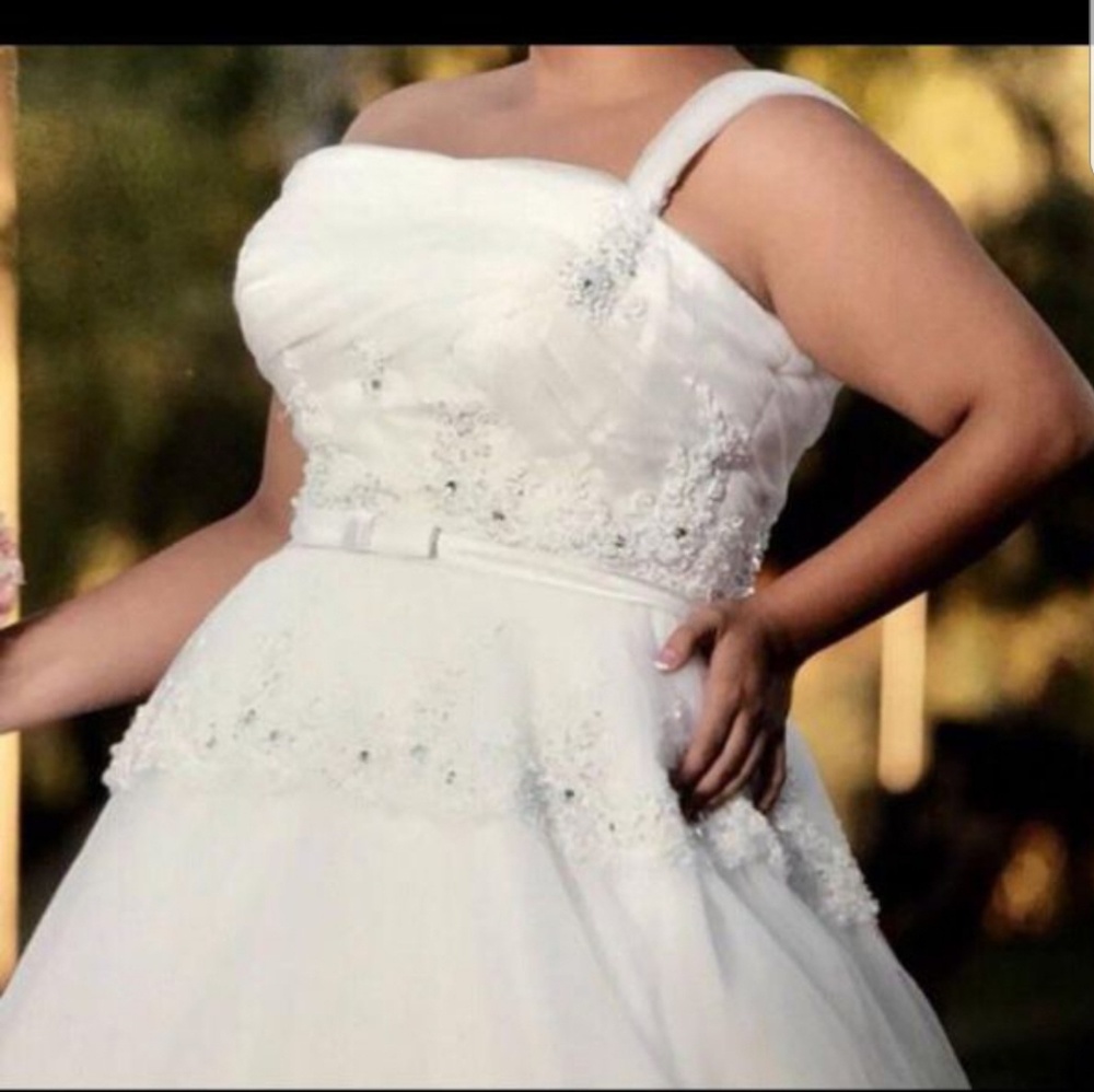 Wedding dress